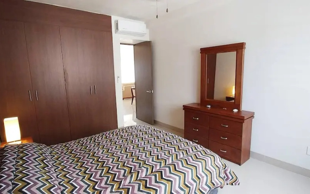 Condo with Hot Tub & Condo