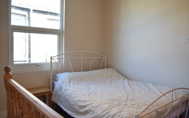 2 Bedroom Property in Tooting