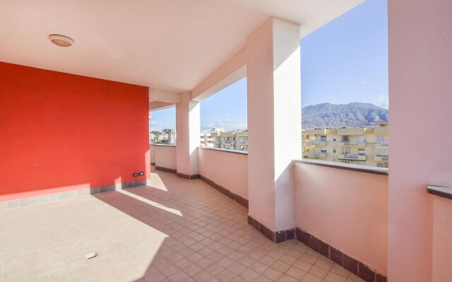 Beautiful Apartment in Volla With Wifi and 3 Bedrooms