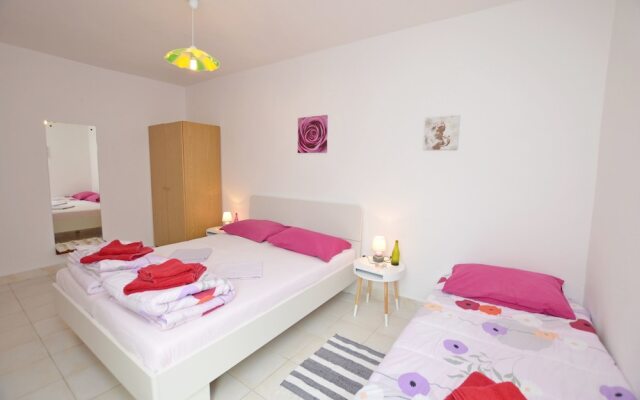 Apartments Davor