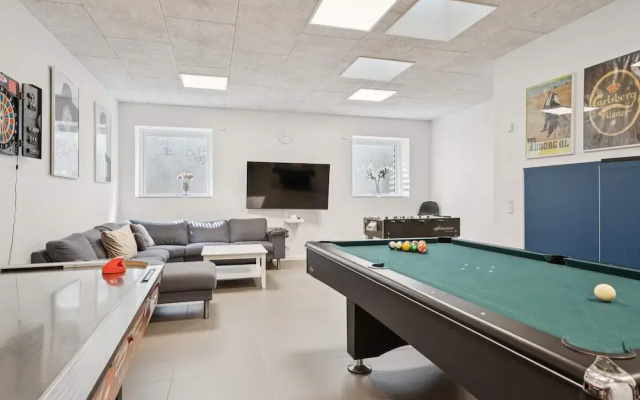 20 Person Holiday Home in Glesborg