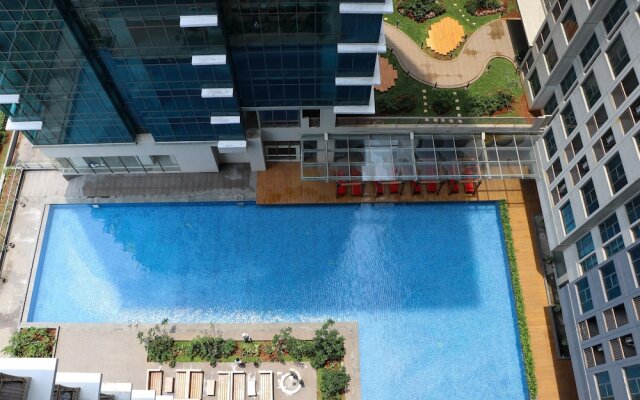 Elegant And Comfy Studio At Tamansari Iswara Apartment