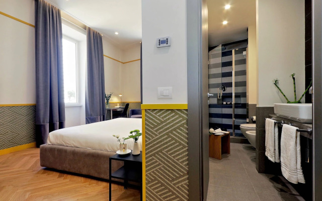 Roma Five Suites