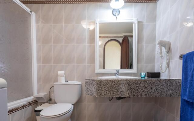 Altamar 53 balcony sea views By CanariasGetaway