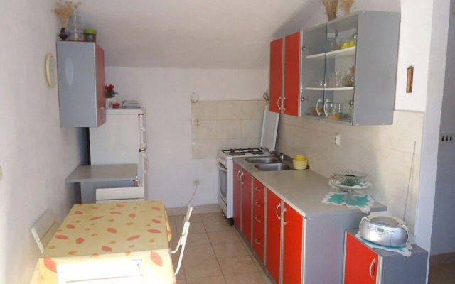 Pava - 15m From the sea - A2