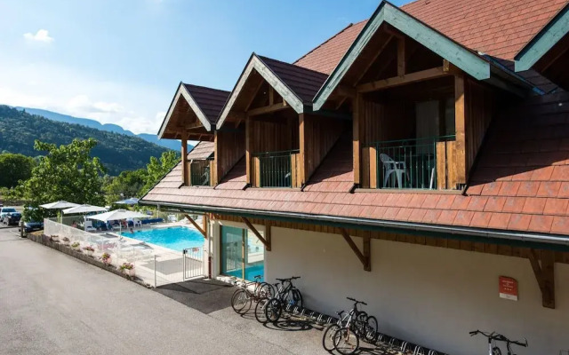 Savoy Style Mountain Stay