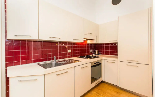 Porta Susa Central & Roomy Flat