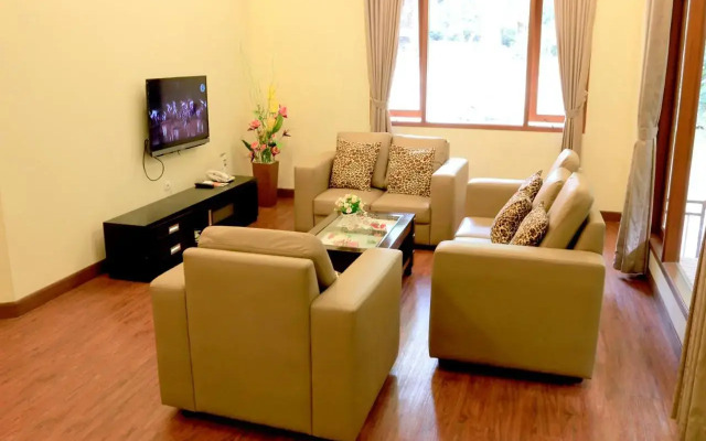 Taman Safari Lodge