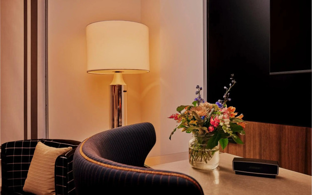 The Godfrey Detroit, Curio Collection By Hilton
