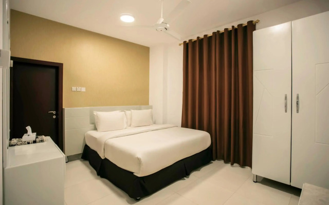 Star Emirates Inn