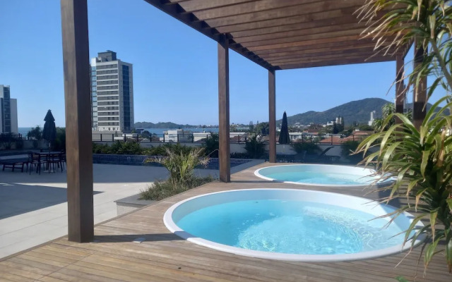 Horizonte Infinito Skyline Comfort Club