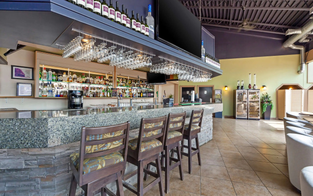 Best Western Plus Mirage Hotel & Resort