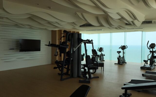 Wong Amat Tower by Liberty Group Apartment