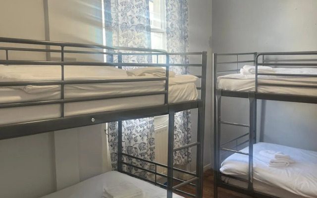 Atlas Hostel