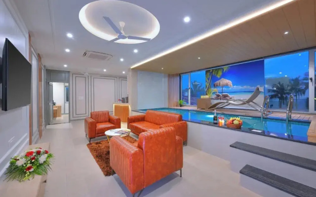 Vega Suites with Private Indoor Pool