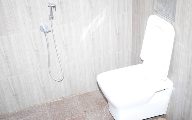 Navagiraga Resorts & Hotel