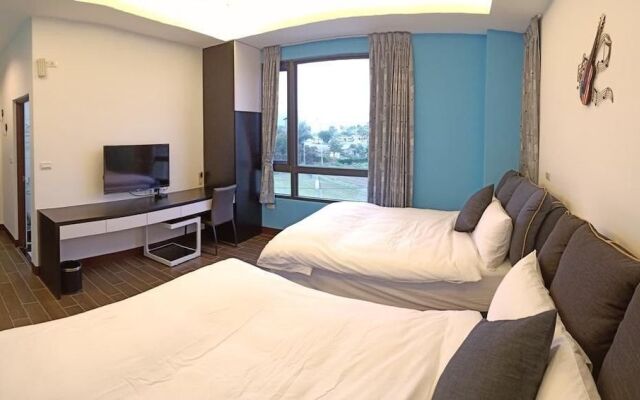 Farola Elevator Farm Homestay