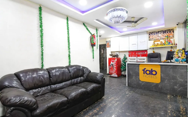 Fabhotel Narayana