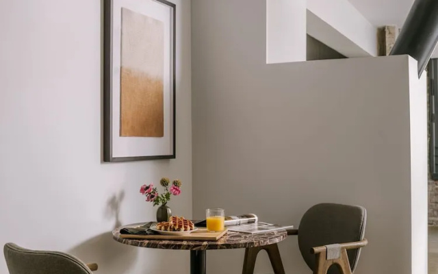 Sonder by Marriott Bonvoy The Winfield Apartments Downtown LA