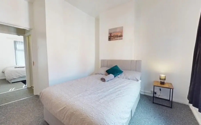Sleeps8-familyfriendly-freeparking-10mtoetihad