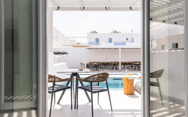 Quartano Suites by Heliessa