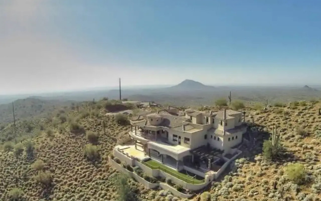 Tuscan Beauty With Incredible Views!