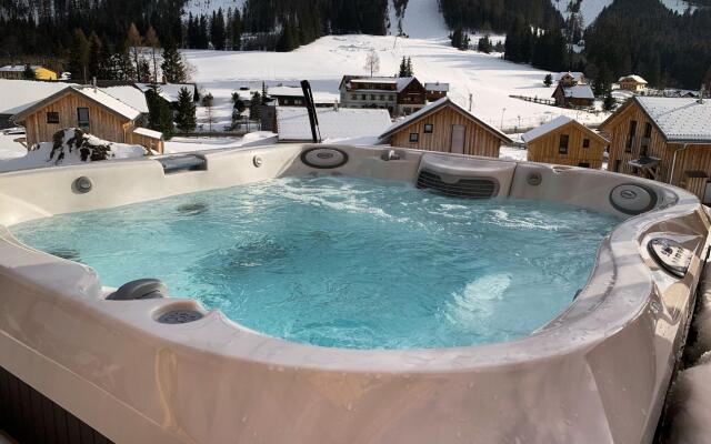 Deluxe Holiday Home in Hohentauern with Hot Tub