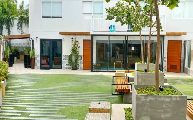 w Iluminating 1BR w AC Near Central Restaurante