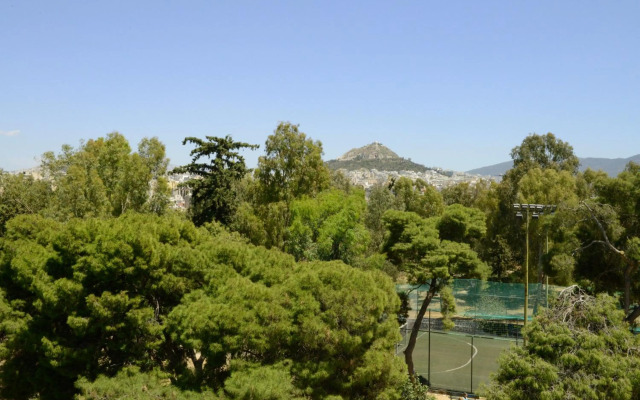 Phidias Hotel