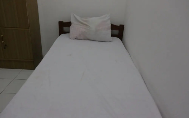 OYO Life 93786 Kost Alamku Syariah