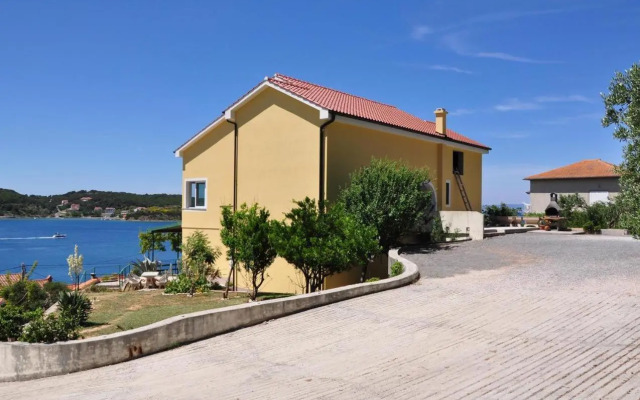Apartments by the sea Supetarska Draga - Gornja, Rab - 5055