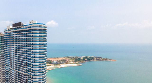 Howard Johnson Plaza By Wyndham Blue Bay