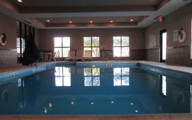 Holiday Inn Express Cloverdale - (Greencastle) by IHG