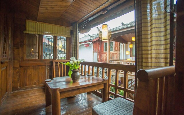 Lijiang Tianlong Inn