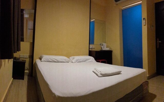 K Hotel 14