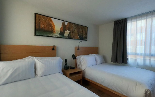 Sunrock Hotel and Suites