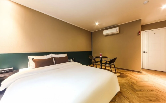 Samsan Ilsole Hotel in Ulsan