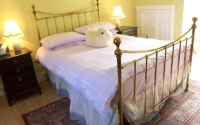 Calton Hill Apartment