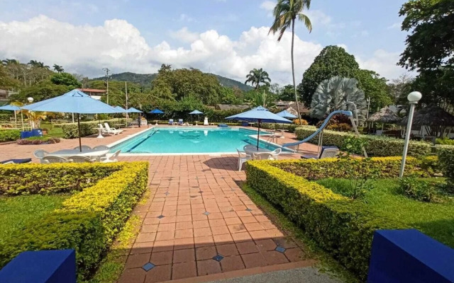 Cune Club De Villeta