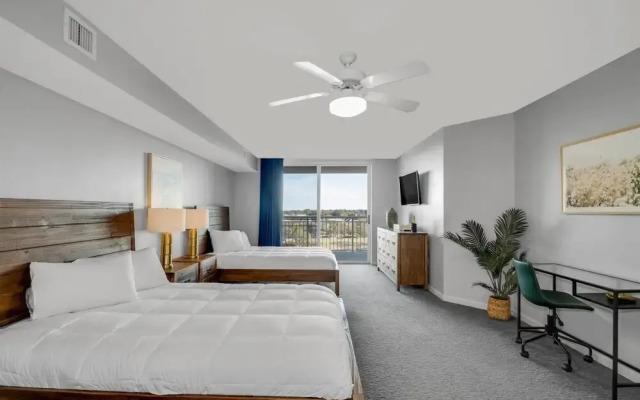 Yacht Club Villas 2-902