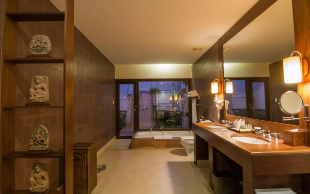 Palace Residence & Villa