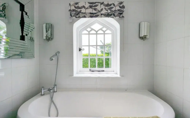 Unique Stay for Large Groups - Please Enquire!