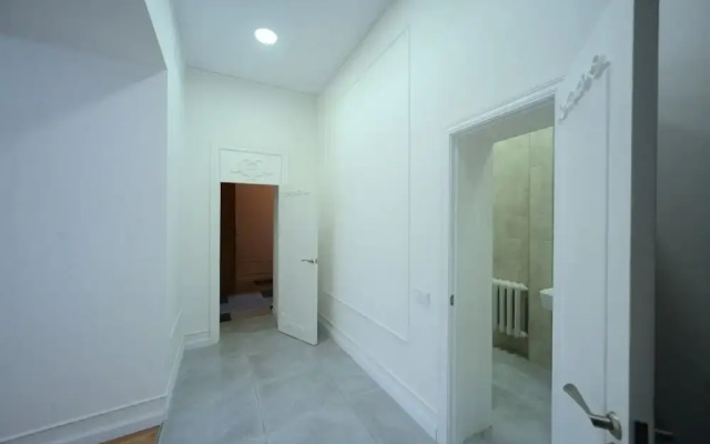 KievApts Pushkinskaya 10