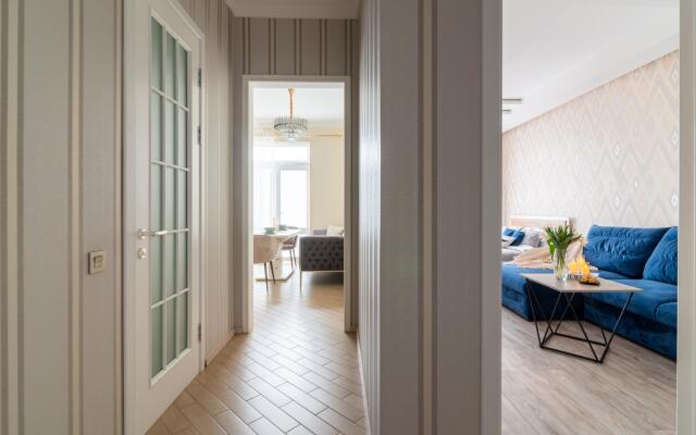 Bon voyage на улице Юсупова