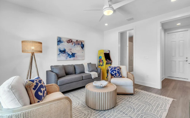 Azul Townhomes A3 - Sunrise