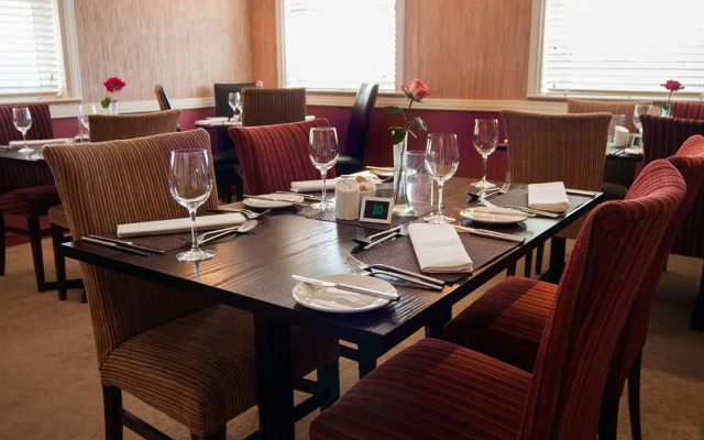 Supreme Inn Boston