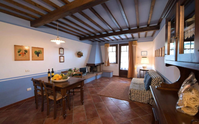 Casa Lari