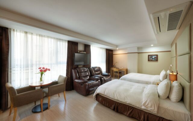 Gyeongju GG Tourist Hotel