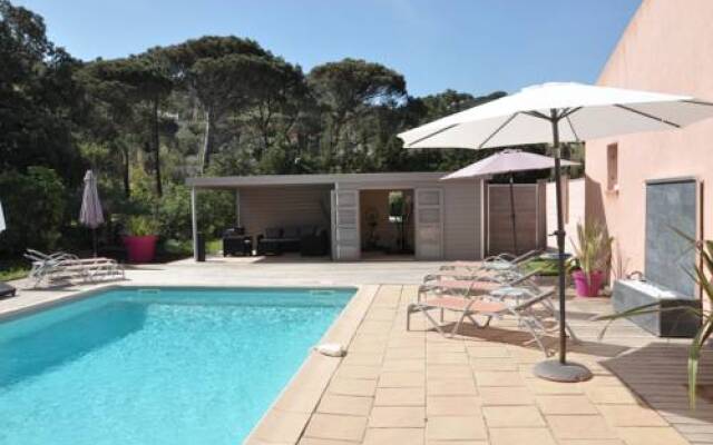 Hôtel de la Vierge Noire