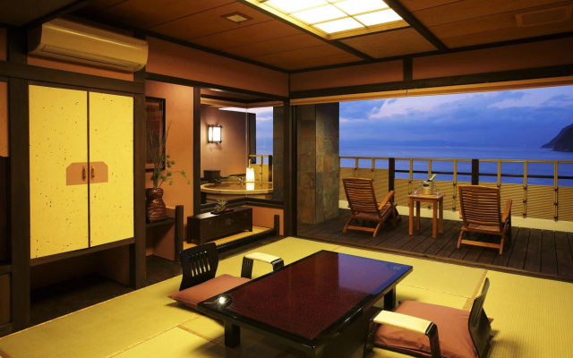 Shin-Kaikatei Izumi – Guest Rooms – Izu